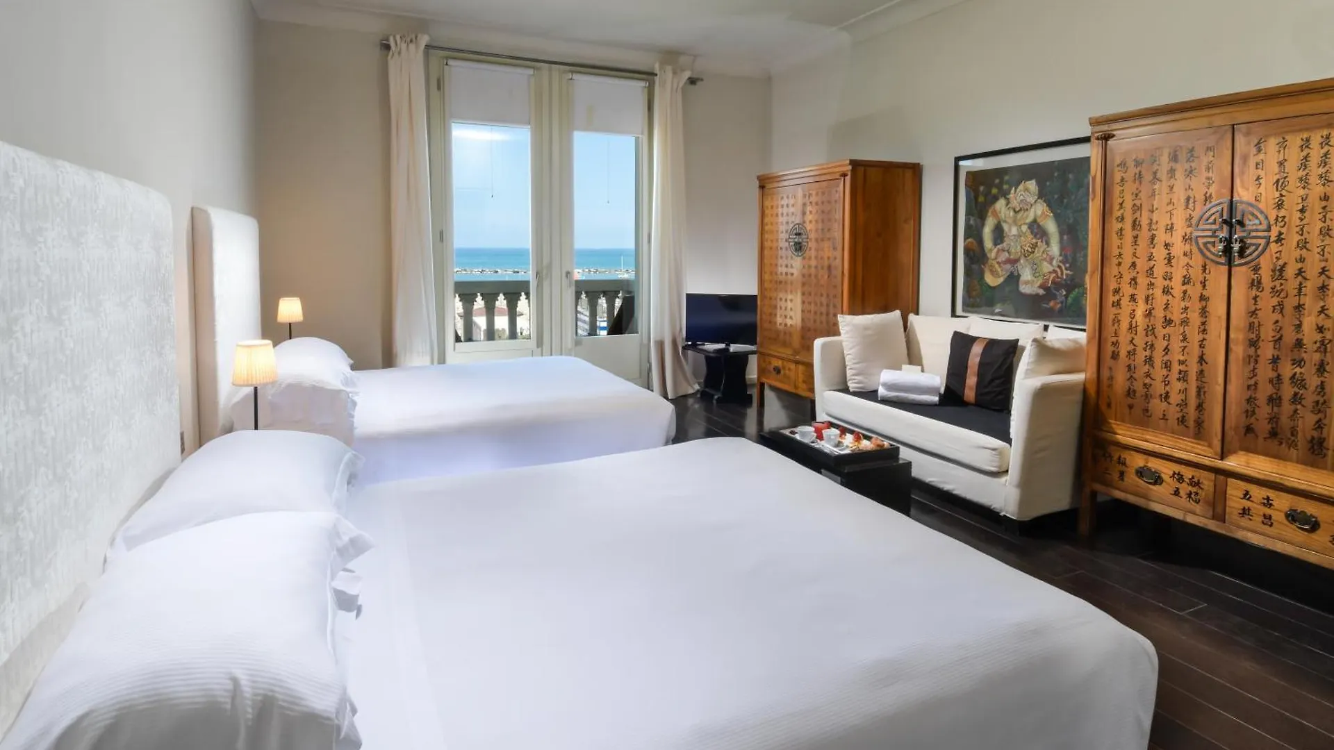 Hotel Carducci 76 Cattolica
