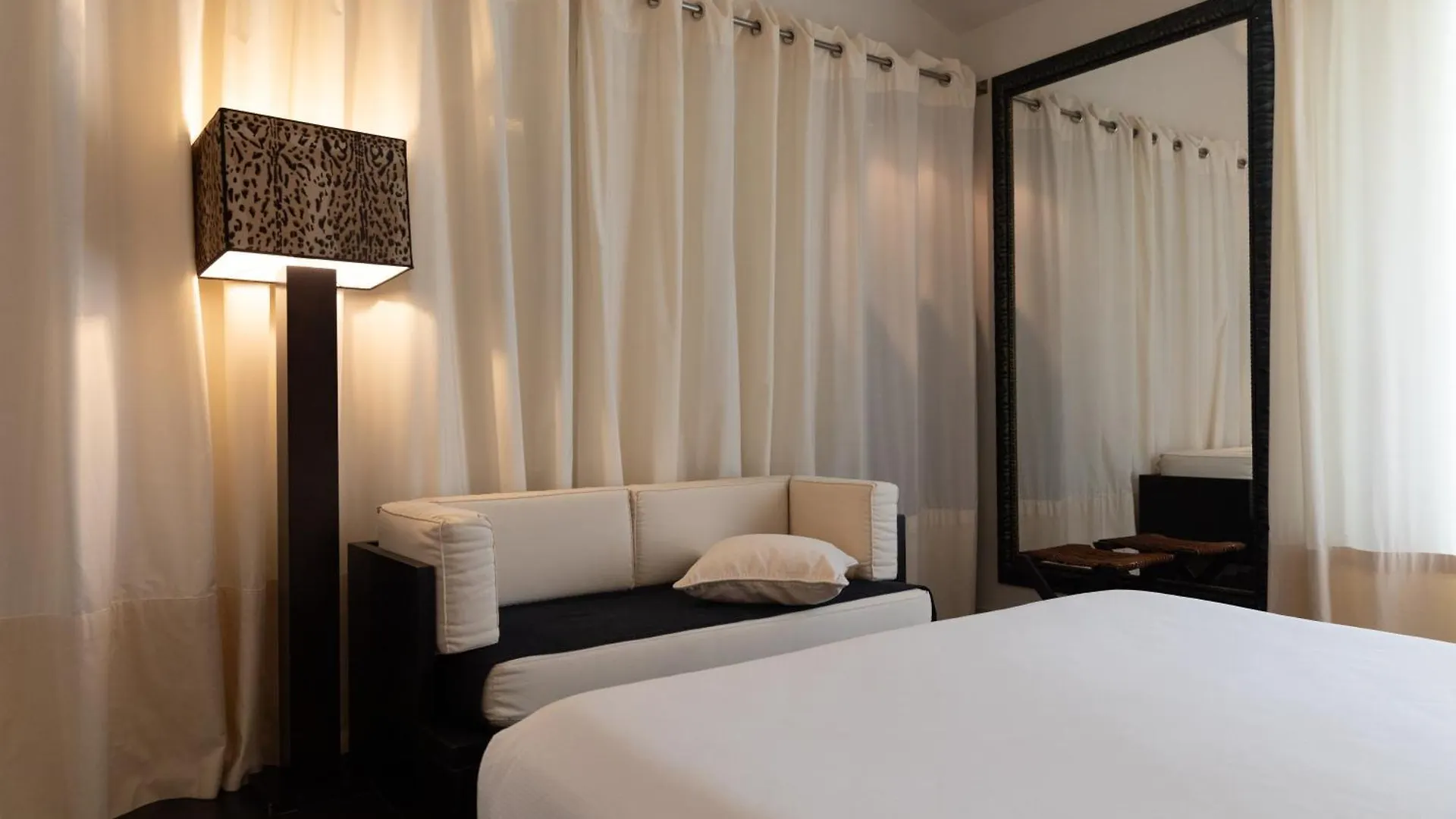Hotel Carducci 76 Cattolica
